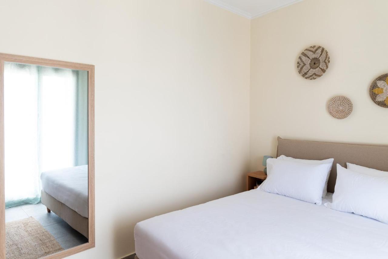 Destino Home Overlooking The Venetian Port Of Chania La Canea Exterior foto